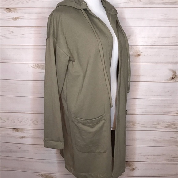 Agnes & Dora Hooded Shacket - Picture 2 of 6